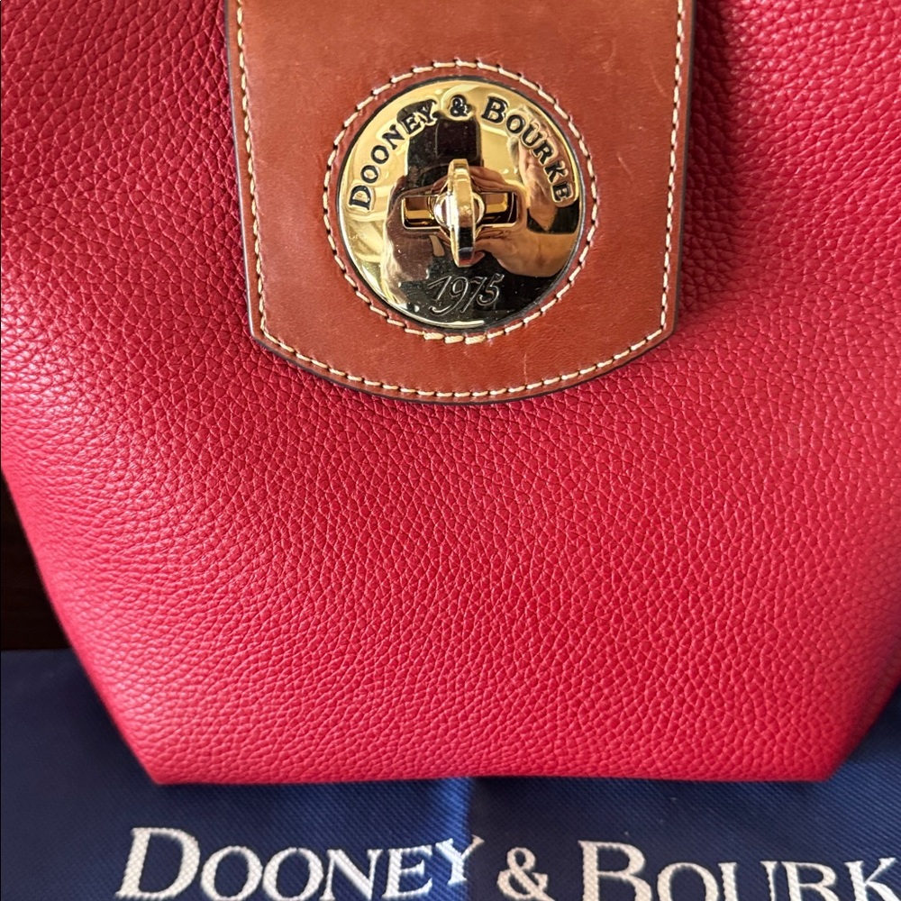 Dooney andBourke red pebble leather turnlock satchel NWT - Picture 9 of 9